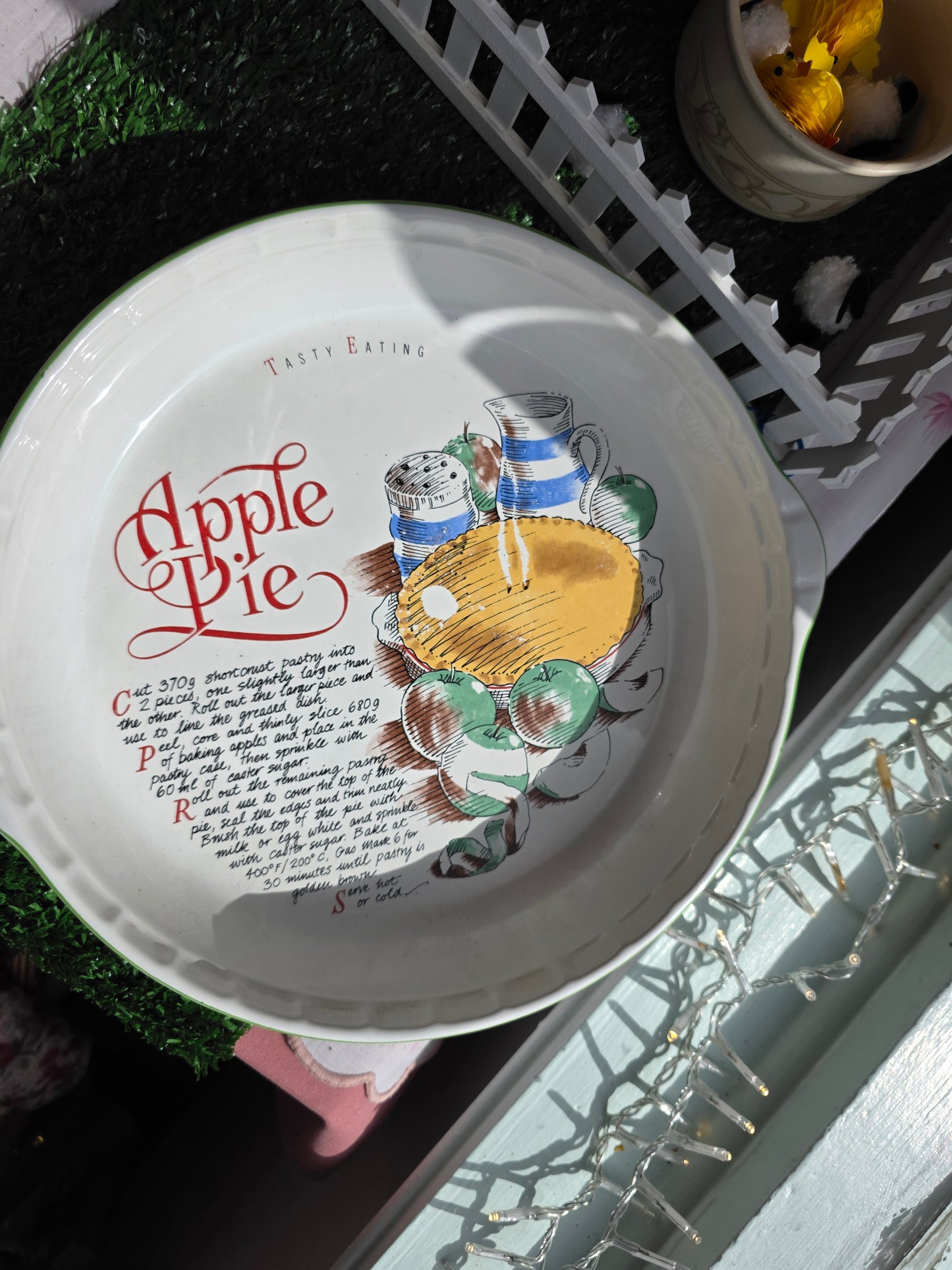 "Tasty Eating" Apple Pie Recipe Vintage Ceramic Pie Dish
