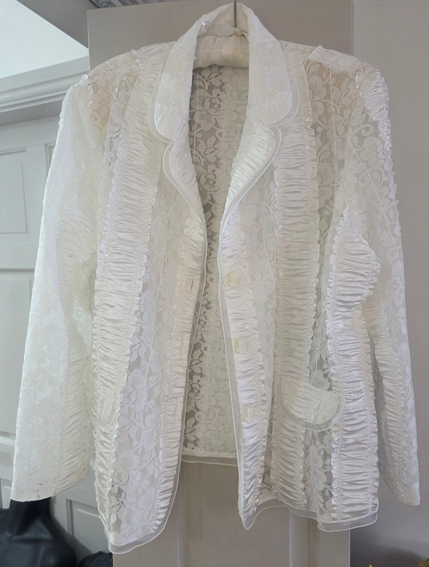 White Ruched Lace Blazer